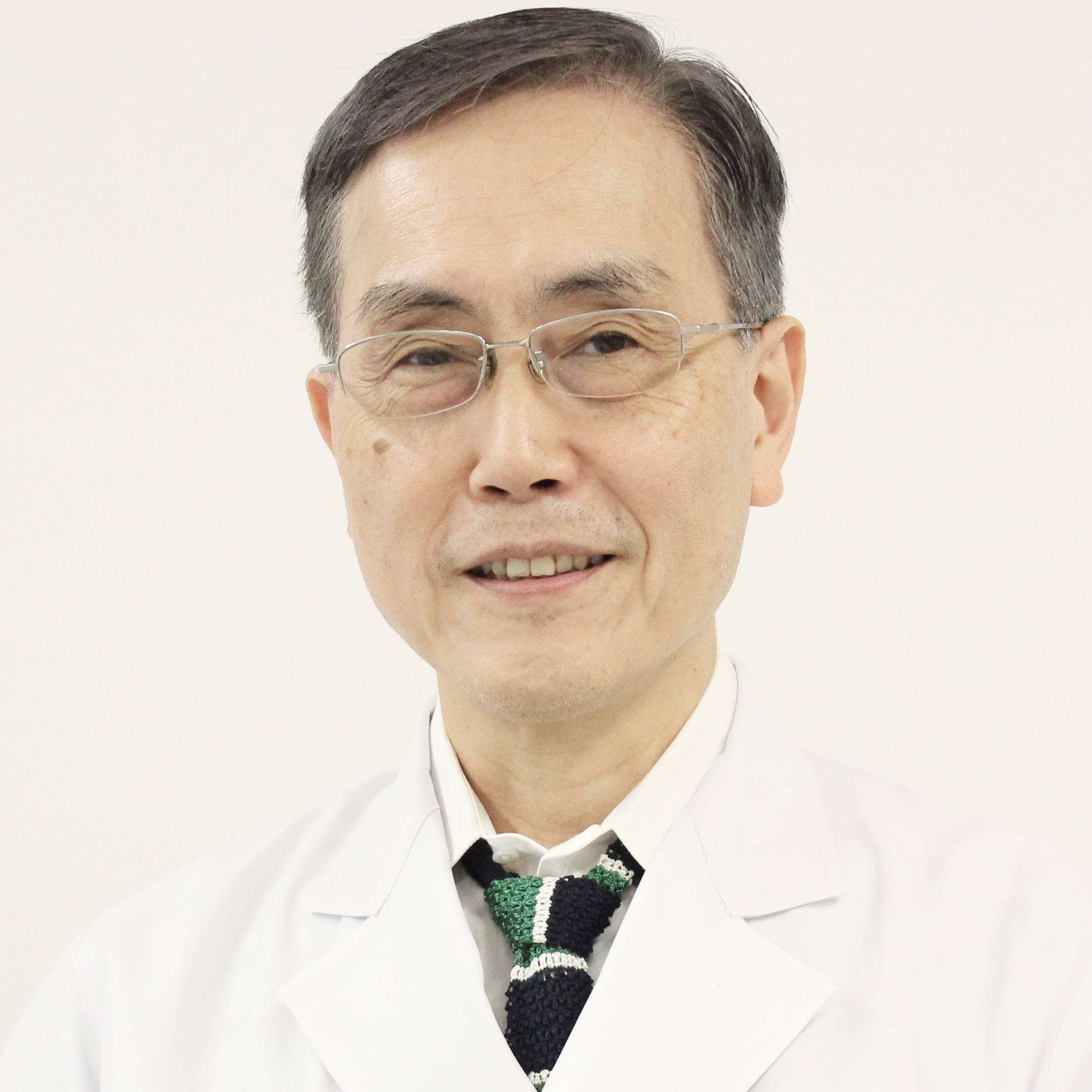 山本 精三医師