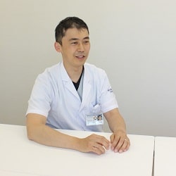 横須賀 純一 医師